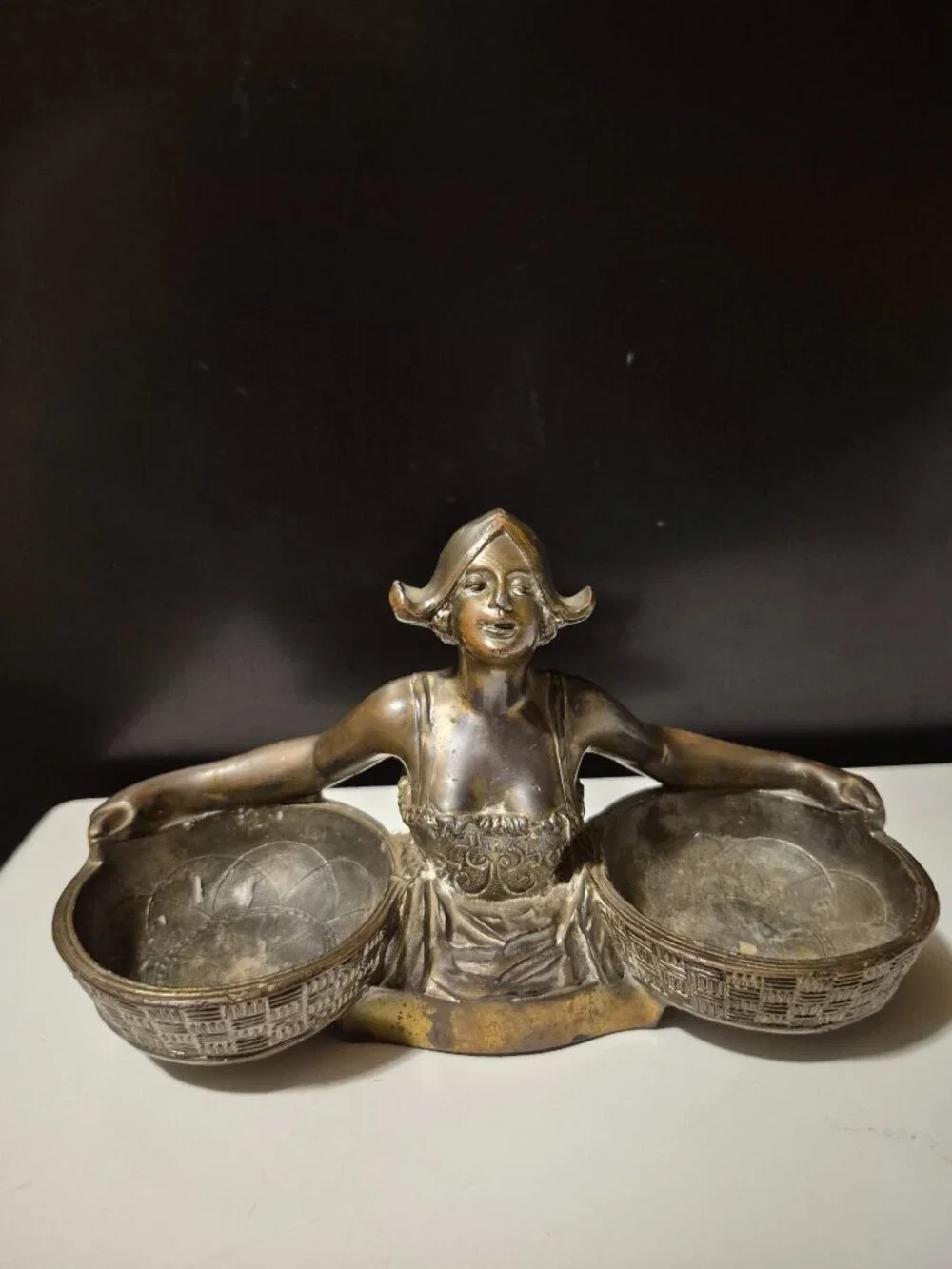 AUTHENTIC ANTIQUE ART NOUVEAU-STYLE DOUBLE DISH